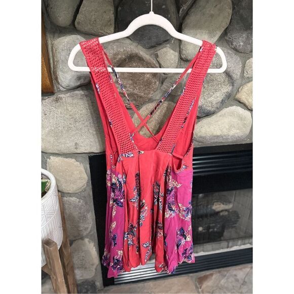 FreeāPeopleā
sundress - Picture 7 of 8